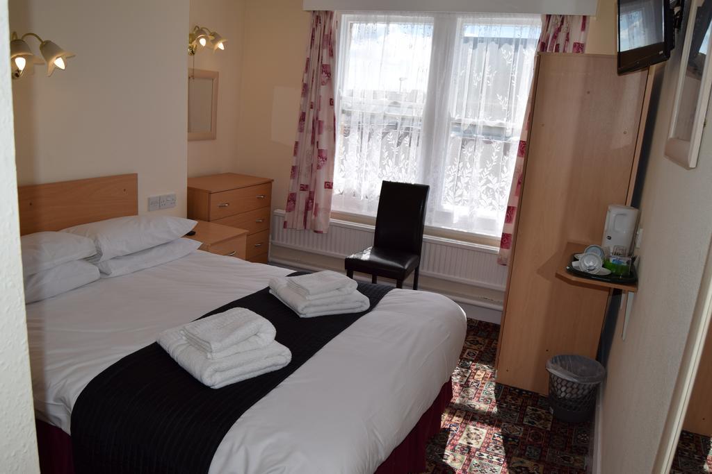 Westminster Hotel Rhyl Dış mekan fotoğraf