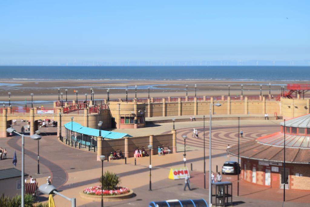 Westminster Hotel Rhyl Dış mekan fotoğraf